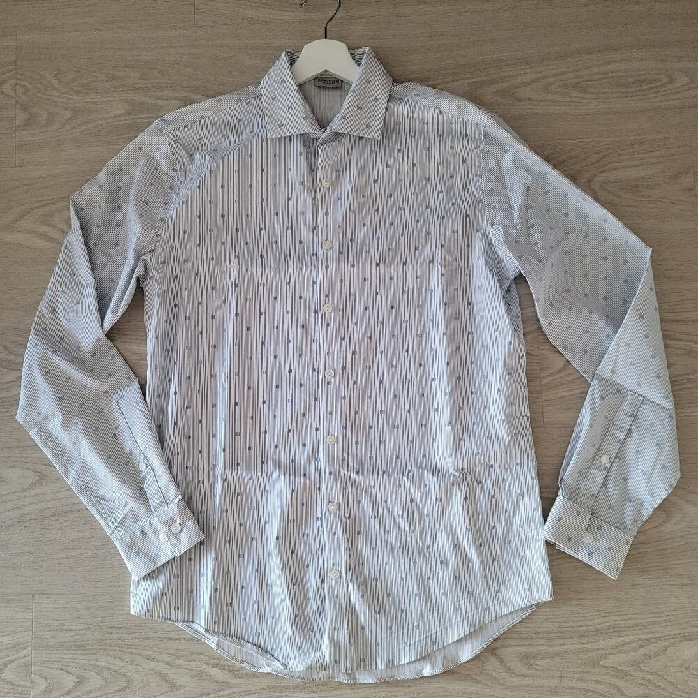 Kenneth Cole Reaction Dress Shirt (Medium Slim Fit)